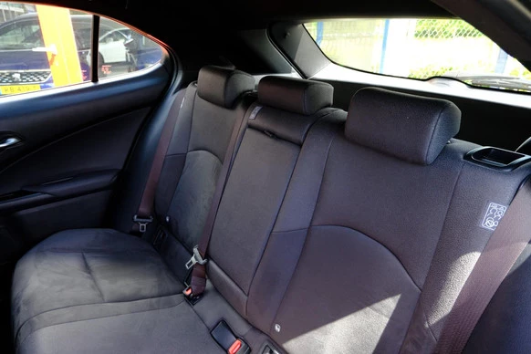 Lexus UX - Afbeelding 28 van 30