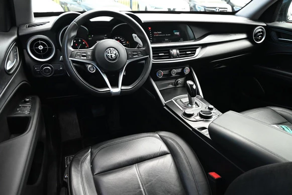 Alfa Romeo Stelvio - Afbeelding 12 van 30