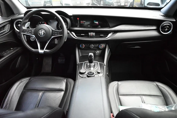 Alfa Romeo Stelvio - Afbeelding 16 van 30