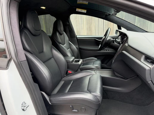 Tesla Model X - Afbeelding 14 van 26