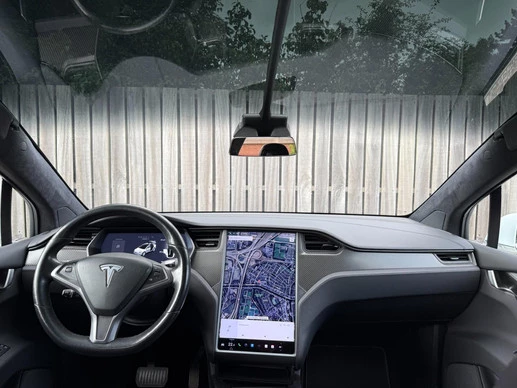 Tesla Model X - Afbeelding 17 van 26