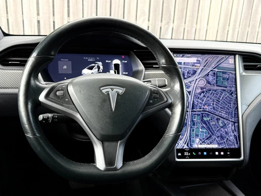 Tesla Model X - Afbeelding 18 van 26
