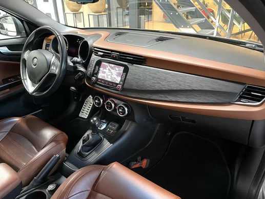Alfa Romeo Giulietta - Afbeelding 15 van 30