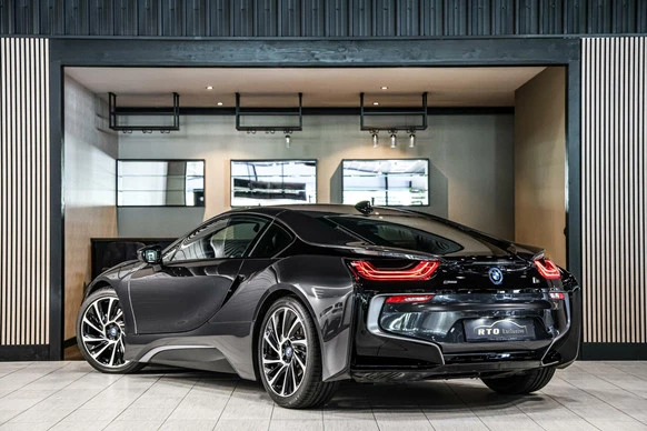 BMW i8 - Afbeelding 3 van 30