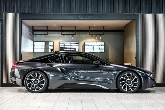 BMW i8 - Afbeelding 14 van 30