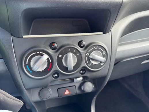 Suzuki Alto - Afbeelding 5 van 19