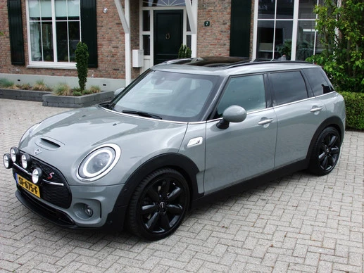 MINI Cooper S - Afbeelding 1 van 30