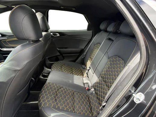 Kia XCeed - Afbeelding 14 van 30