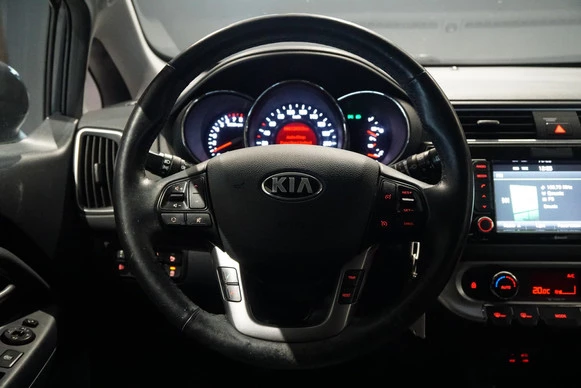 Kia Rio - Afbeelding 27 van 30