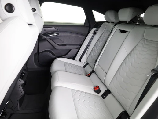 Audi A6 Sportback e-tron - Afbeelding 13 van 30