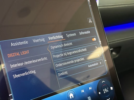 Mercedes-Benz SL - Afbeelding 28 van 30