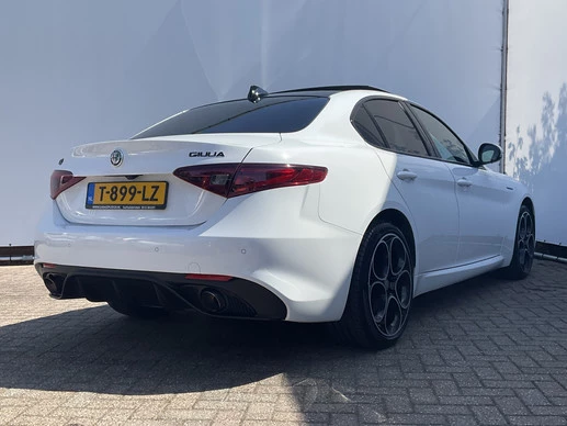 Alfa Romeo Giulia - Afbeelding 8 van 30