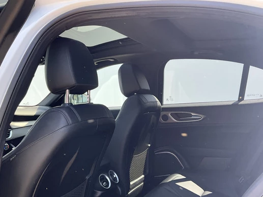 Alfa Romeo Giulia - Afbeelding 13 van 30
