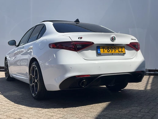 Alfa Romeo Giulia - Afbeelding 24 van 30