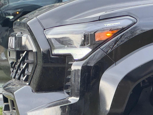 Toyota Tundra - Afbeelding 18 van 30