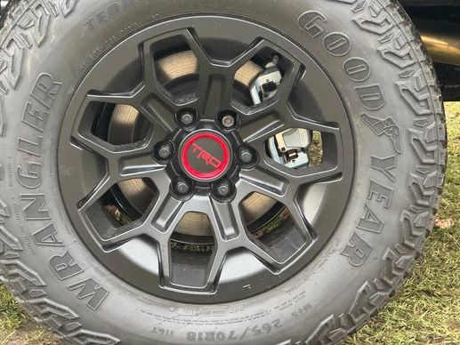 Toyota Tundra - Afbeelding 24 van 30