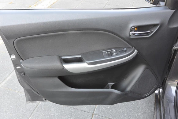 Suzuki Baleno - Afbeelding 14 van 28
