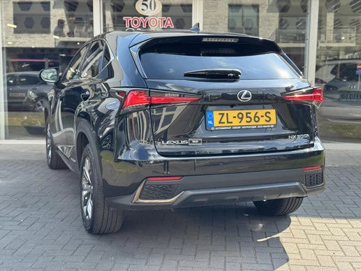 Lexus NX - Afbeelding 9 van 30