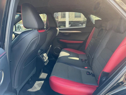 Lexus NX - Afbeelding 21 van 30