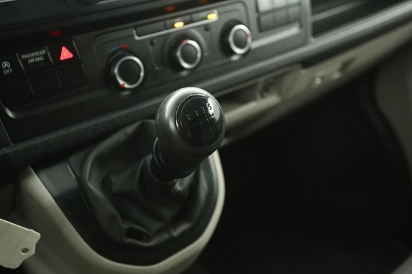 Volkswagen Transporter - Afbeelding 17 van 26