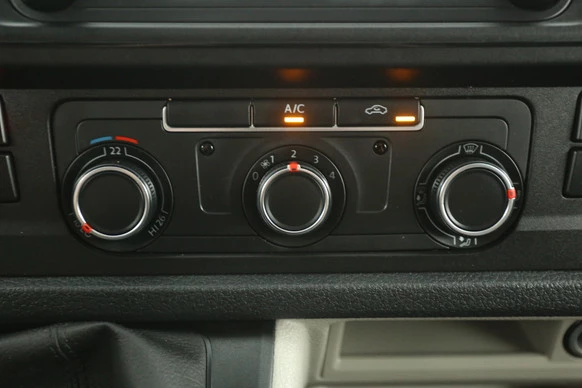 Volkswagen Transporter - Afbeelding 19 van 26