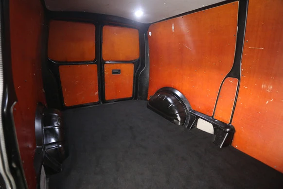 Volkswagen Transporter - Afbeelding 23 van 26
