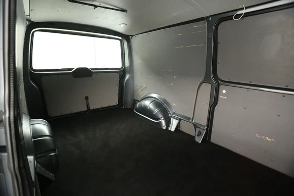 Volkswagen Transporter - Afbeelding 28 van 30