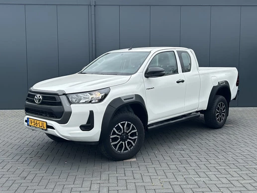 Toyota Hilux - Afbeelding 1 van 18