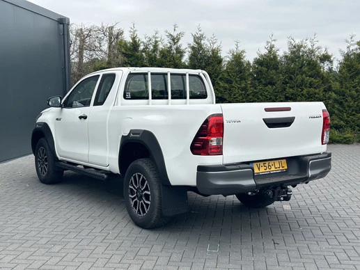 Toyota Hilux - Afbeelding 4 van 18