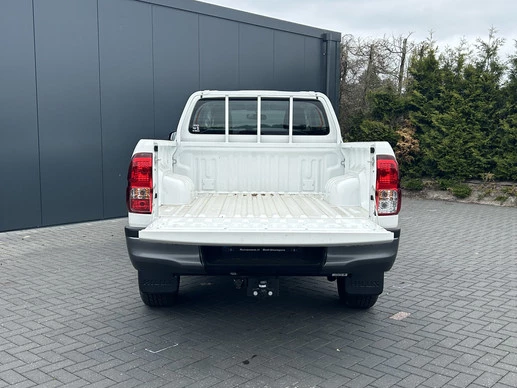 Toyota Hilux - Afbeelding 8 van 18