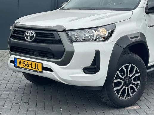 Toyota Hilux - Afbeelding 17 van 18