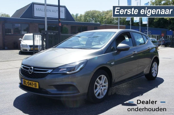 Opel Astra - Afbeelding 1 van 30
