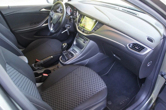 Opel Astra - Afbeelding 20 van 30