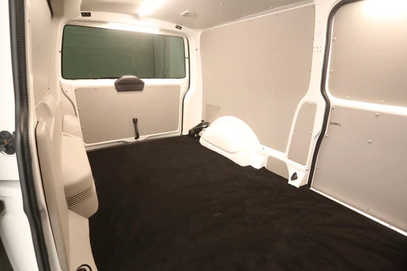 Volkswagen Transporter - Afbeelding 25 van 29