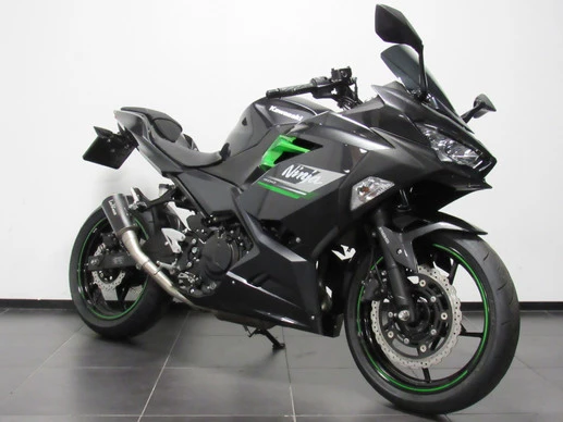 Kawasaki Ninja 400 - Afbeelding 2 van 8