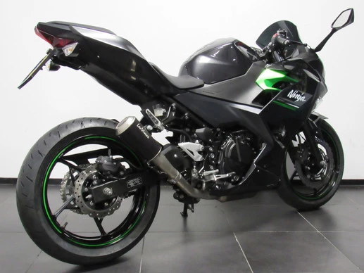 Kawasaki Ninja 400 - Afbeelding 6 van 8