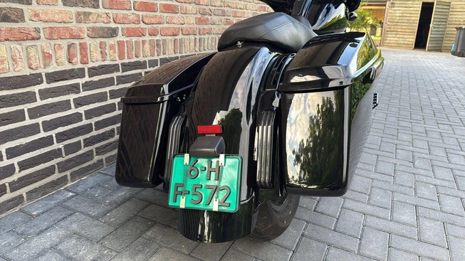 Harley-Davidson Street Glide - Afbeelding 9 van 20