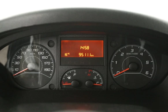 Peugeot Boxer - Afbeelding 14 van 26