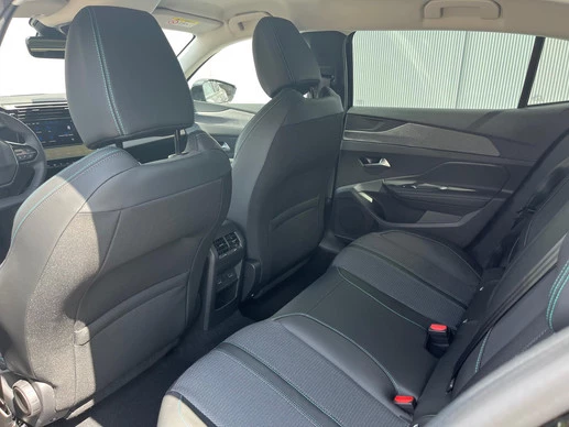 Peugeot 408 - Afbeelding 14 van 30