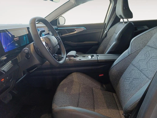 Renault Rafale - Afbeelding 8 van 28