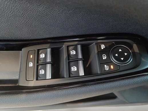 Renault Rafale - Afbeelding 22 van 28