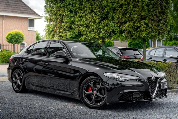 Alfa Romeo Giulia - Afbeelding 1 van 30