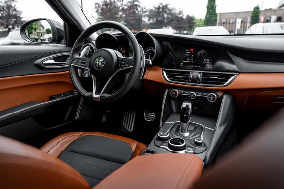 Alfa Romeo Giulia - Afbeelding 17 van 30