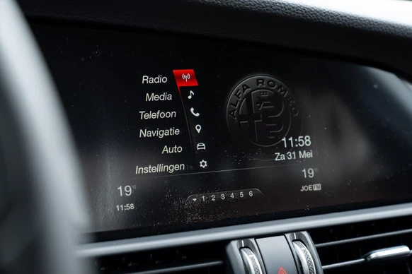 Alfa Romeo Giulia - Afbeelding 30 van 30