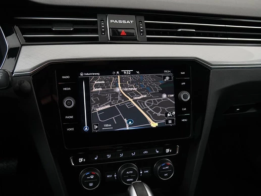 Volkswagen Passat - Afbeelding 13 van 30