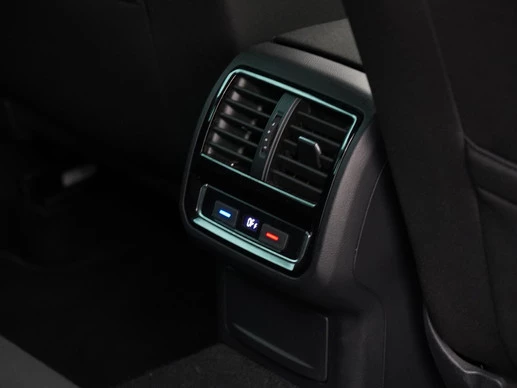 Volkswagen Passat - Afbeelding 29 van 30
