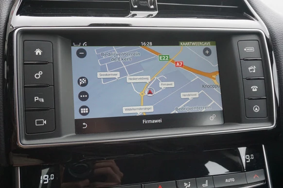 Jaguar XE - Afbeelding 15 van 27