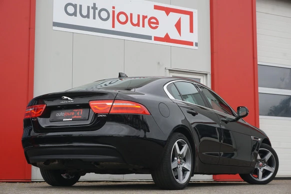 Jaguar XE - Afbeelding 22 van 27