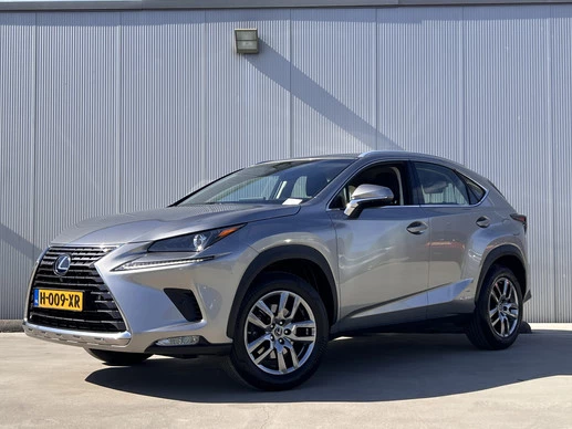 Lexus NX - Afbeelding 1 van 27