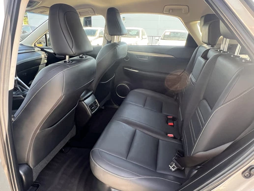 Lexus NX - Afbeelding 20 van 27